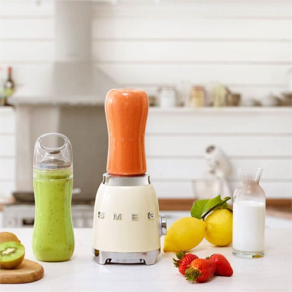 Smeg 50's Style Krem Kişisel Blender - Görsel 7