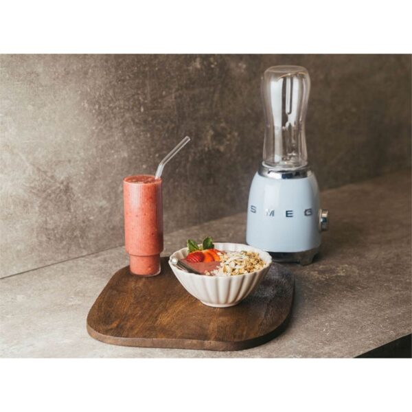 Smeg 50's Style Pastel Mavi Kişisel Blender - Görsel 6