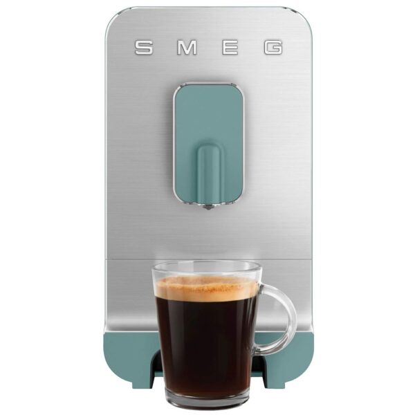 Smeg BCC01 Espresso Otomatik Kahve Makinesi Mat Zümrüt Yeşili - Görsel 4