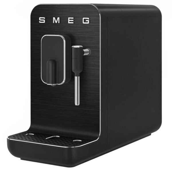 Smeg BCC02 Otomatik Espresso Kahve Makinesi Full Black Mat - Görsel 2