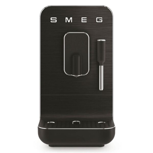 Smeg BCC02 Otomatik Espresso Kahve Makinesi Full Black Mat