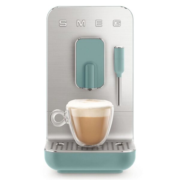 Smeg BCC02 Otomatik Espresso Kahve Makinesi Mat Zümrüt Yeşili - Görsel 3