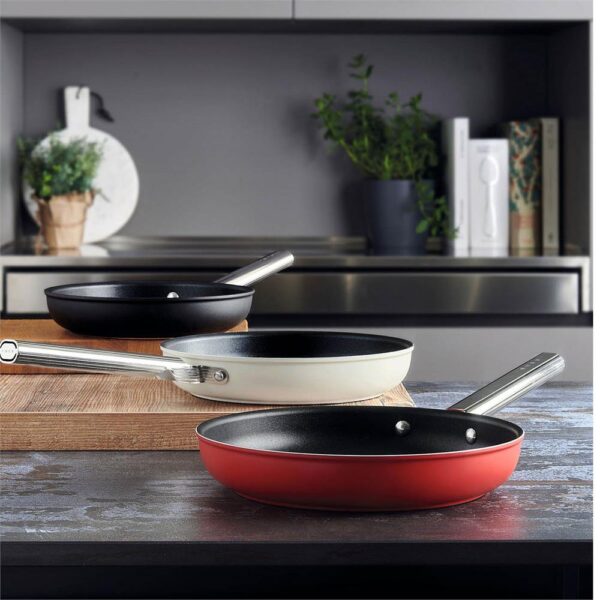 Smeg Cookware 50'S Style Siyah 28 cm Tava - Görsel 8