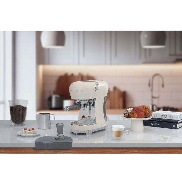 Smeg ECF02CREU Krem Espresso Kahve Makinesi - Görsel 8