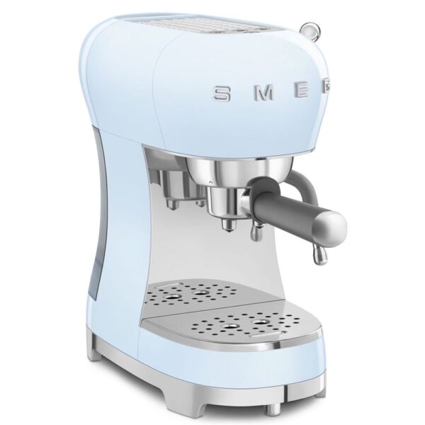 Smeg ECF02PBEU Pastel Mavi Espresso Kahve Makinesi - Görsel 2