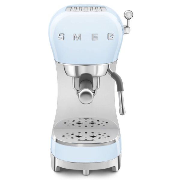 Smeg ECF02PBEU Pastel Mavi Espresso Kahve Makinesi
