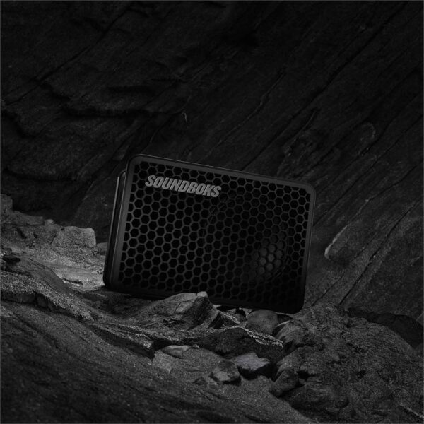 SoundBoks Go Siyah Portatif Bluetooth Parti Hoparlörü - Görsel 7